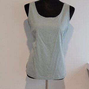 TOMMY BAHAMA 97 % silk tank blouse top large pale Sage Green